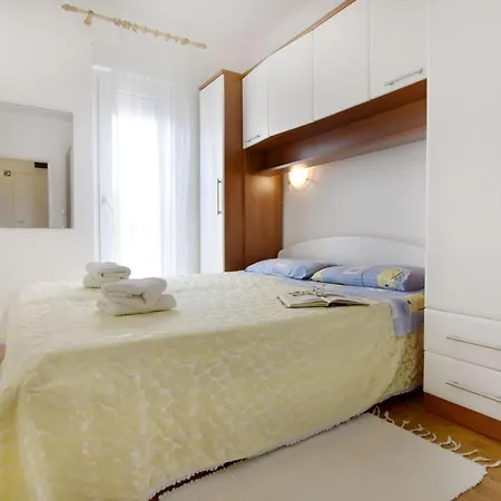 Mariza By Interhome *