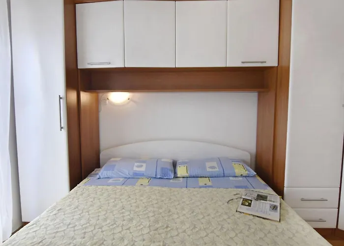 Mariza By Interhome Daire