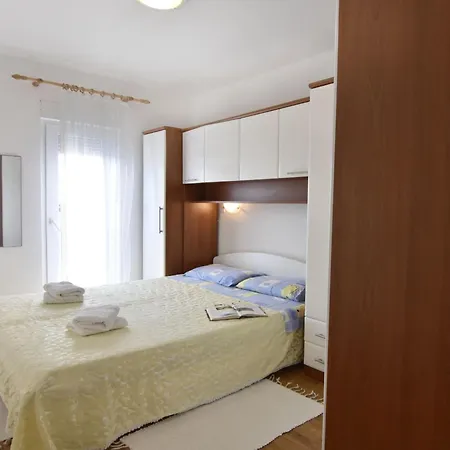 Apartment Mariza By Interhome *